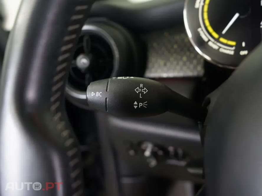 MINI Cooper Cooper SE Premium Classic