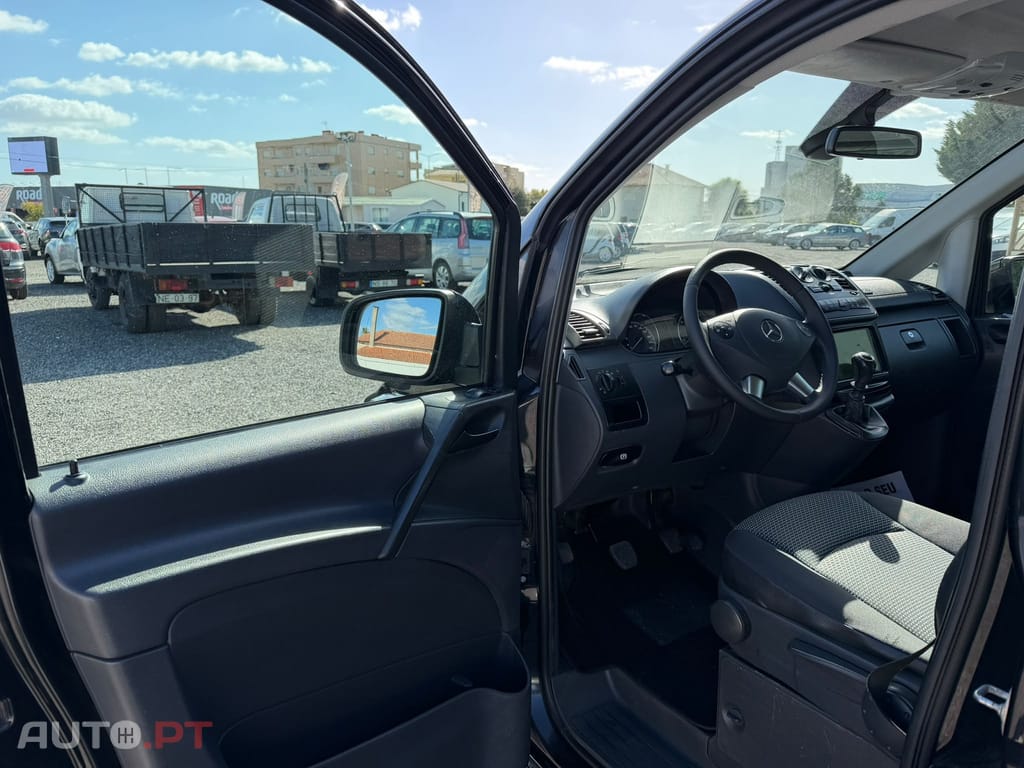 Mercedes-Benz Vito 5 LUGARES