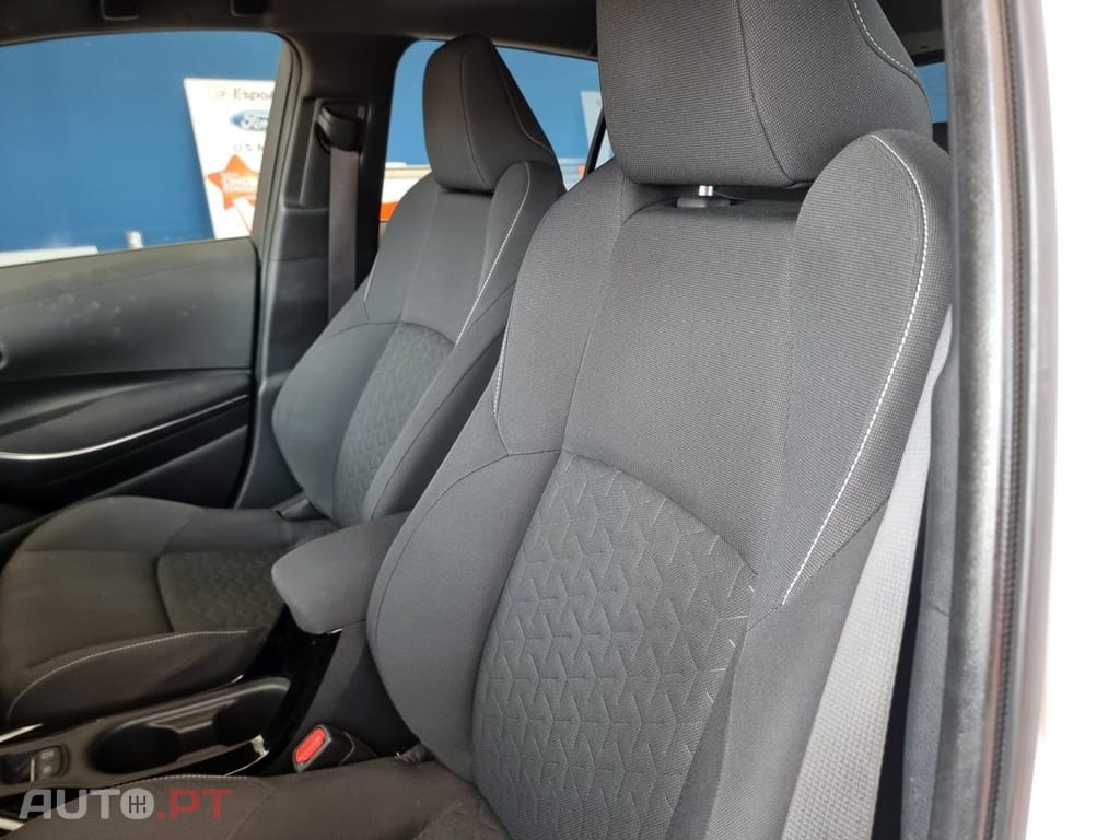 Toyota Corolla 1.8 Hybrid Comfort