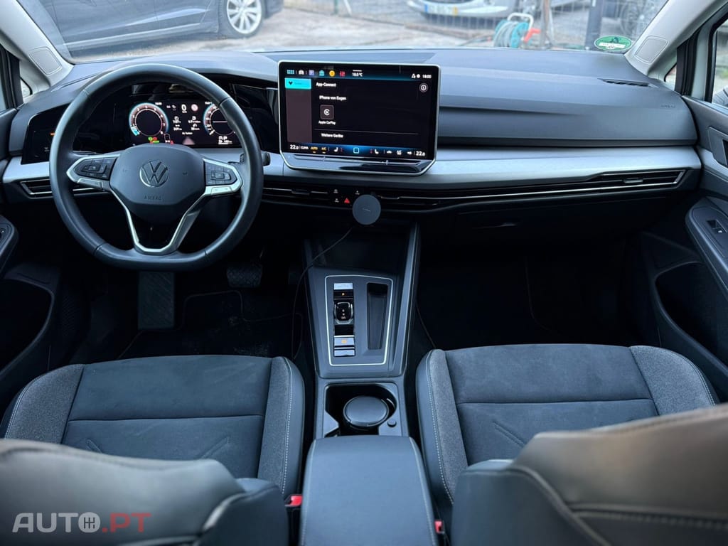 Volkswagen Golf Variant 1.5 eTSI R-Line DSG