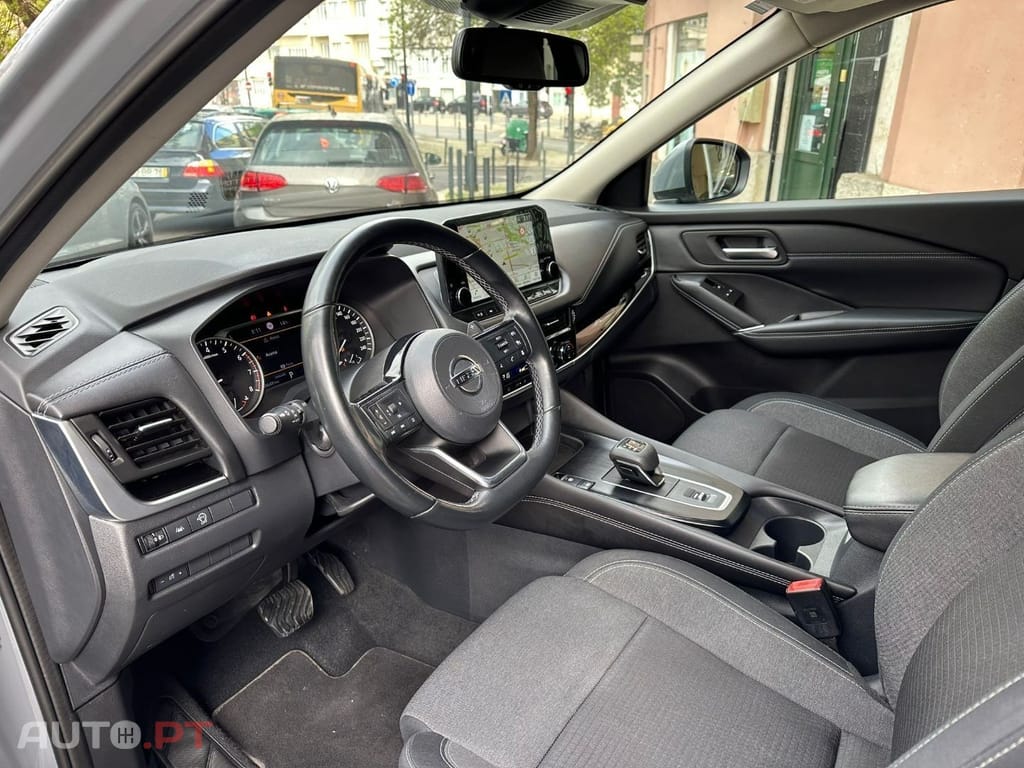 Nissan Qashqai 1.3 DIG-T N-Connecta Xtronic