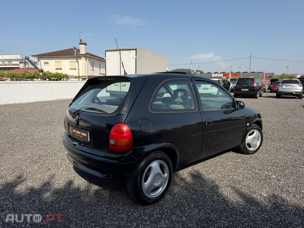Opel Corsa 1.2 Swing
