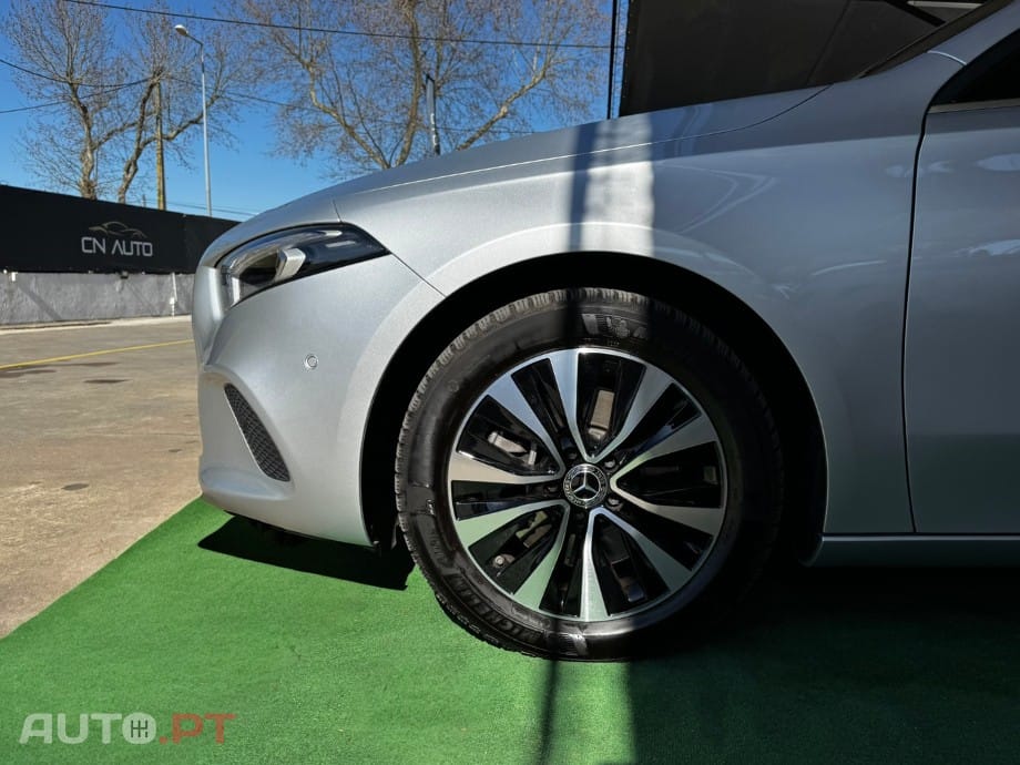 Mercedes-Benz A 250 e