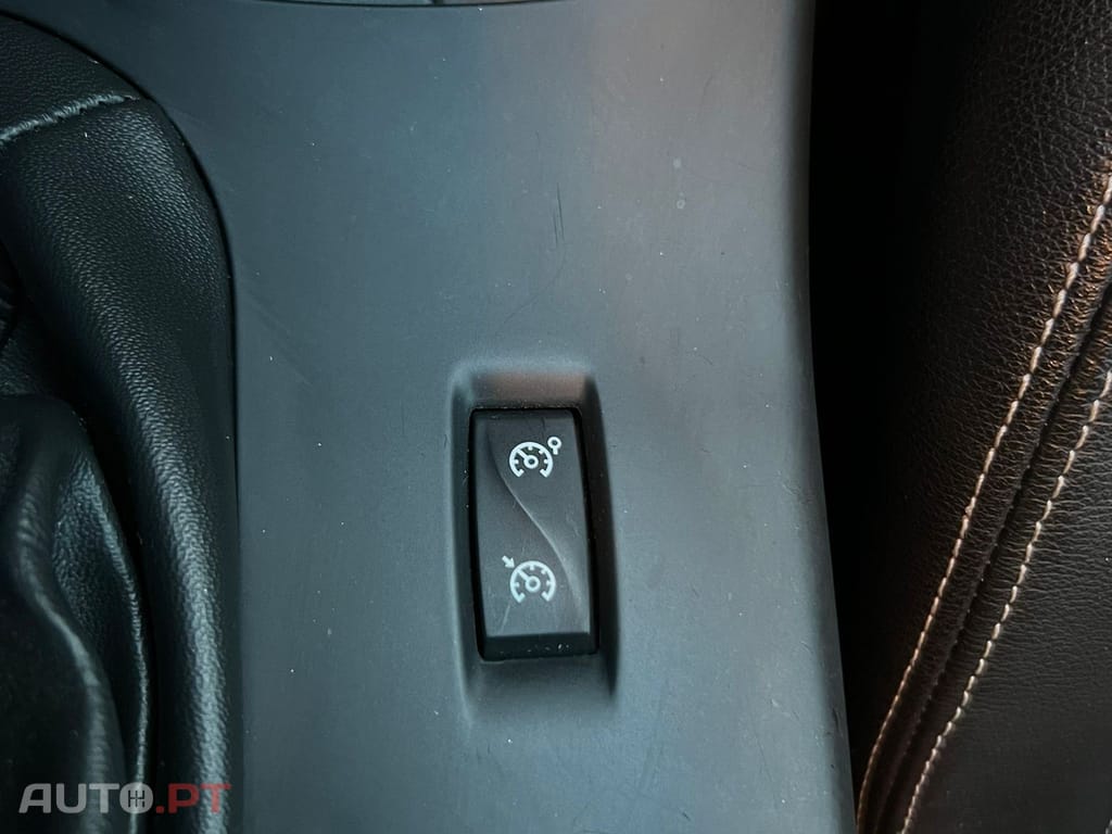 Renault Mégane Coupe 2.0 T 16V RS