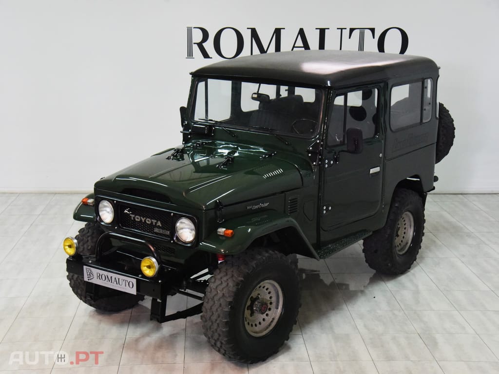 Toyota Land Cruiser BJ40 3.0 D 4WD 7 Lugares