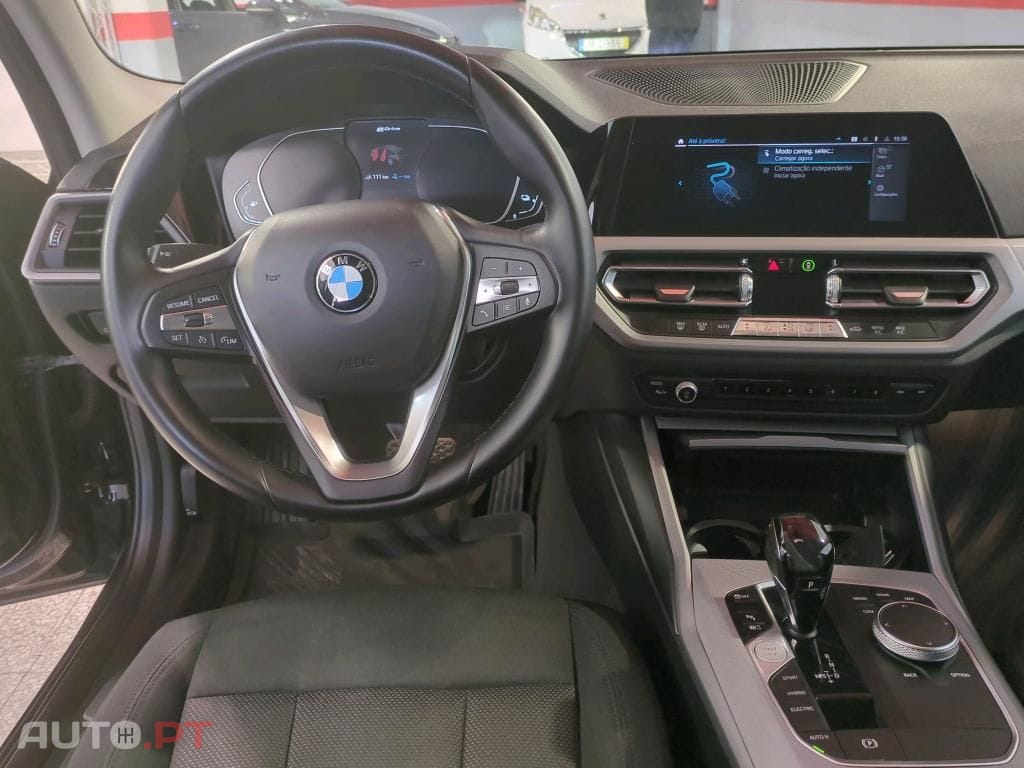BMW 330 e Corporate Edition Auto