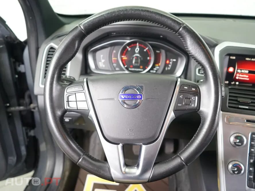 Volvo XC60 2.0 D3 Momentum Geartronic