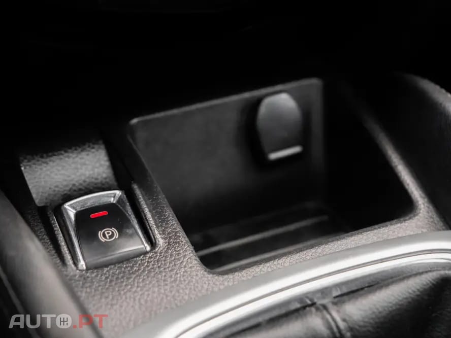 Nissan Qashqai 1.5 dCi N-Connecta