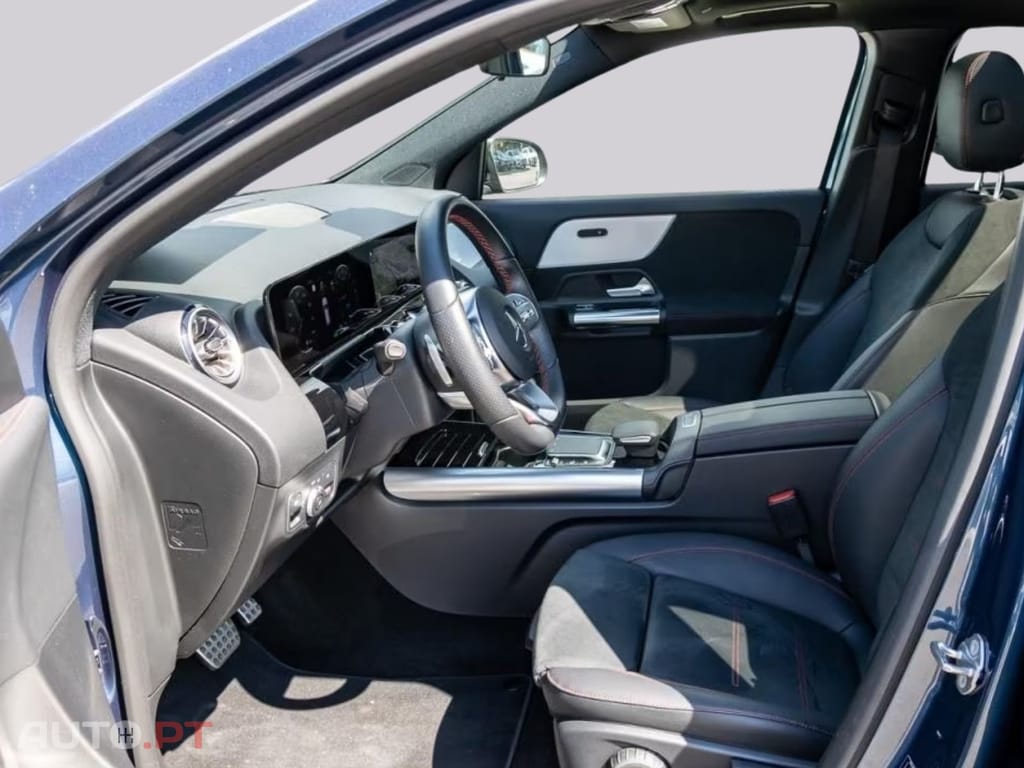 Mercedes-Benz GLA 250 I.V.A DEDUTIVEL e AMG Line 