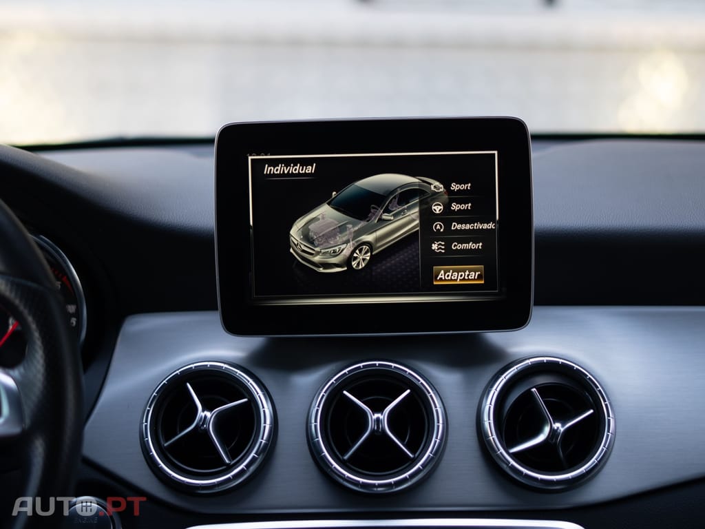 Mercedes-Benz CLA 180 d AMG Line