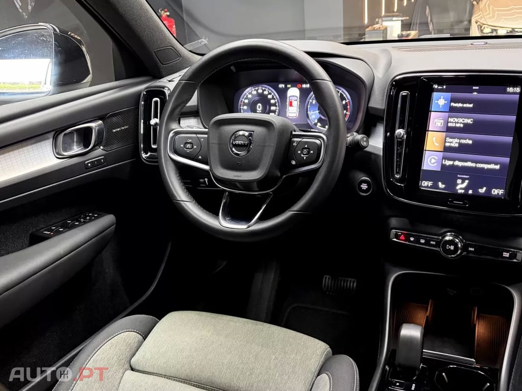 Volvo XC40 1.5 T3 Momentum