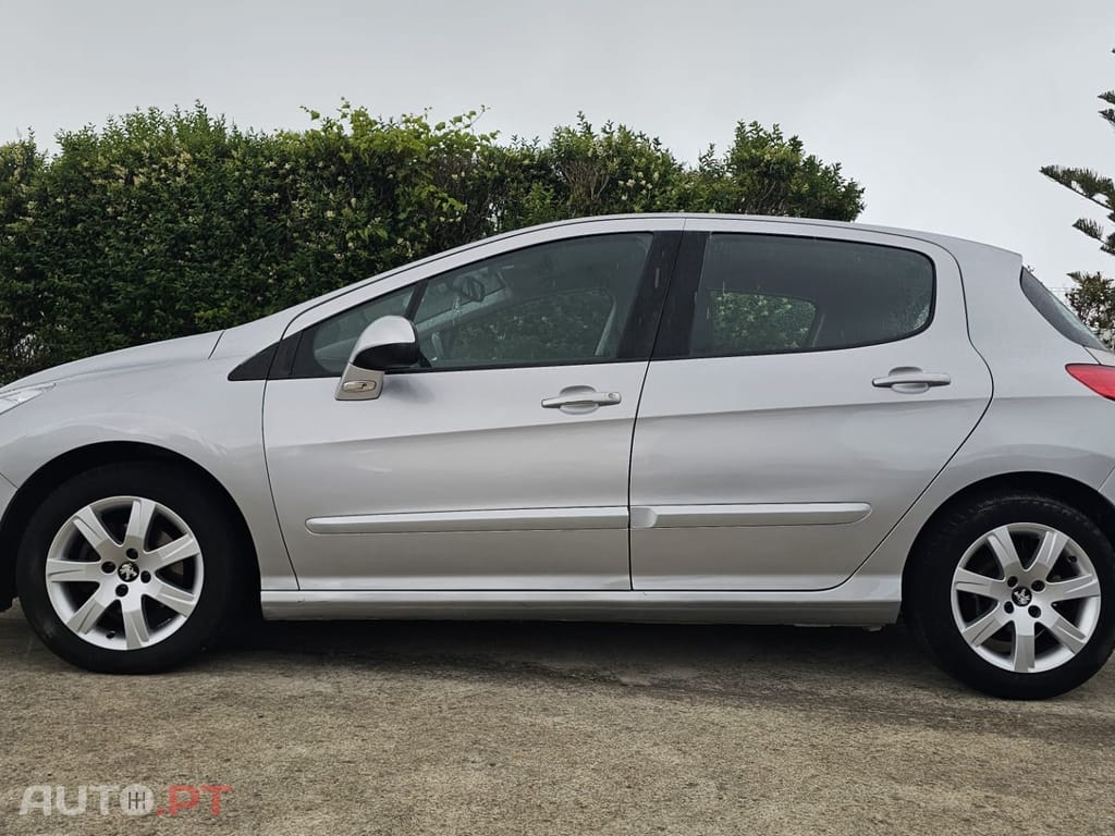 Peugeot 308 1.6 e-HDi Access CVM6