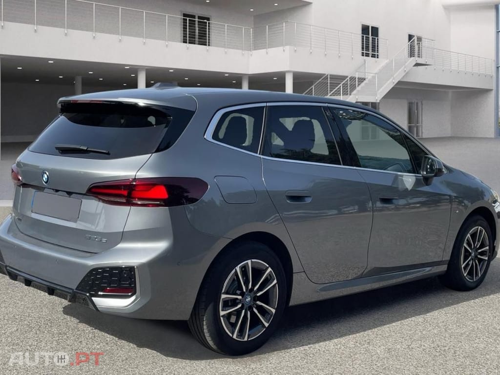 BMW 225 e xDrive Pack Desportivo M