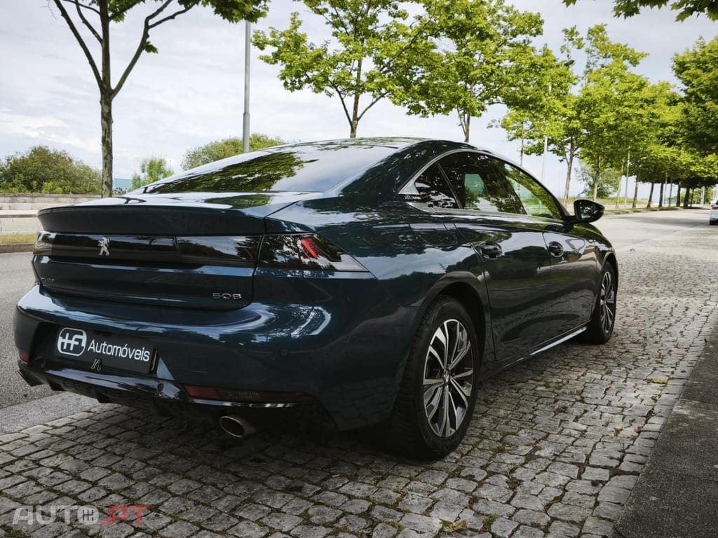 Peugeot 508 1.6 Hybrid Allure Pack e-EAT8