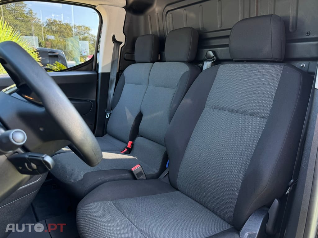 Peugeot Partner 1.5 BlueHDi Premium Standard