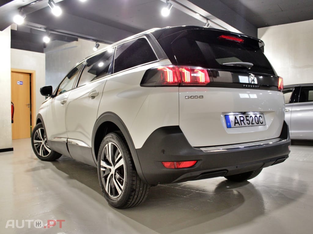 Peugeot 5008 1.5 BlueHDi Allure Pack EAT8