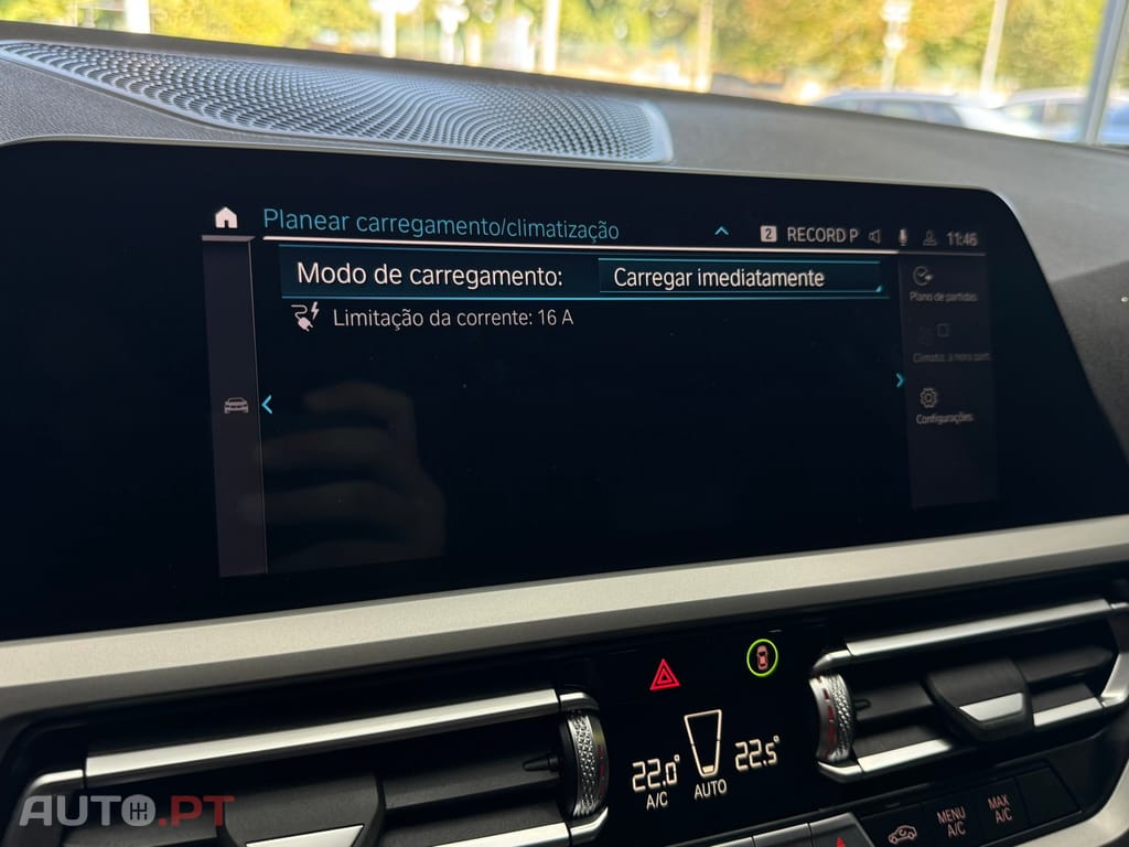 BMW 320 e Touring Auto