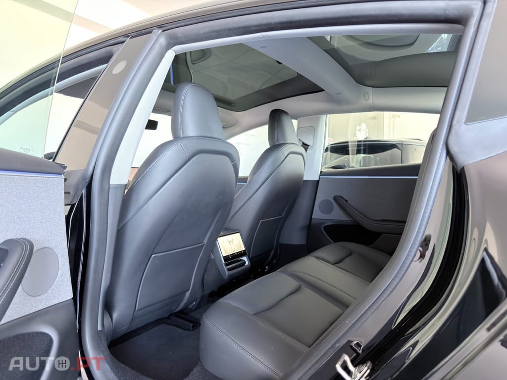 Tesla Model 3 Tração Traseira Premium