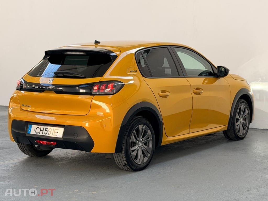 Peugeot E-208 50 kWh Active Pack