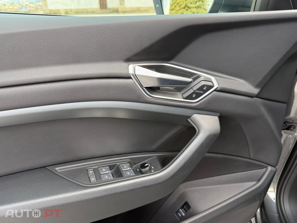 Audi E-Tron 55 quattro S line