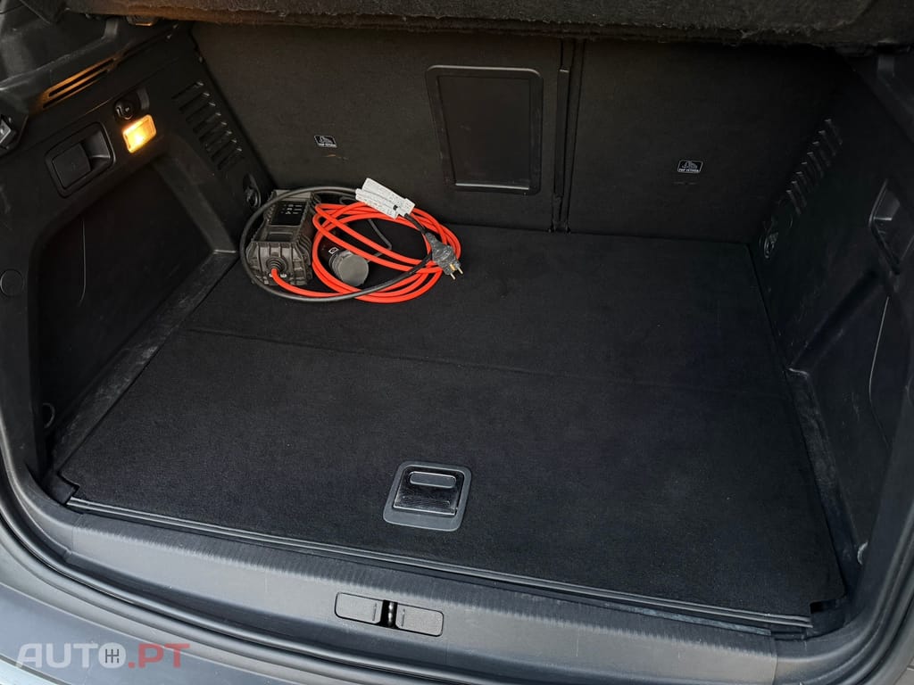 Peugeot 3008 1.6 Hybrid Allure e-EAT8