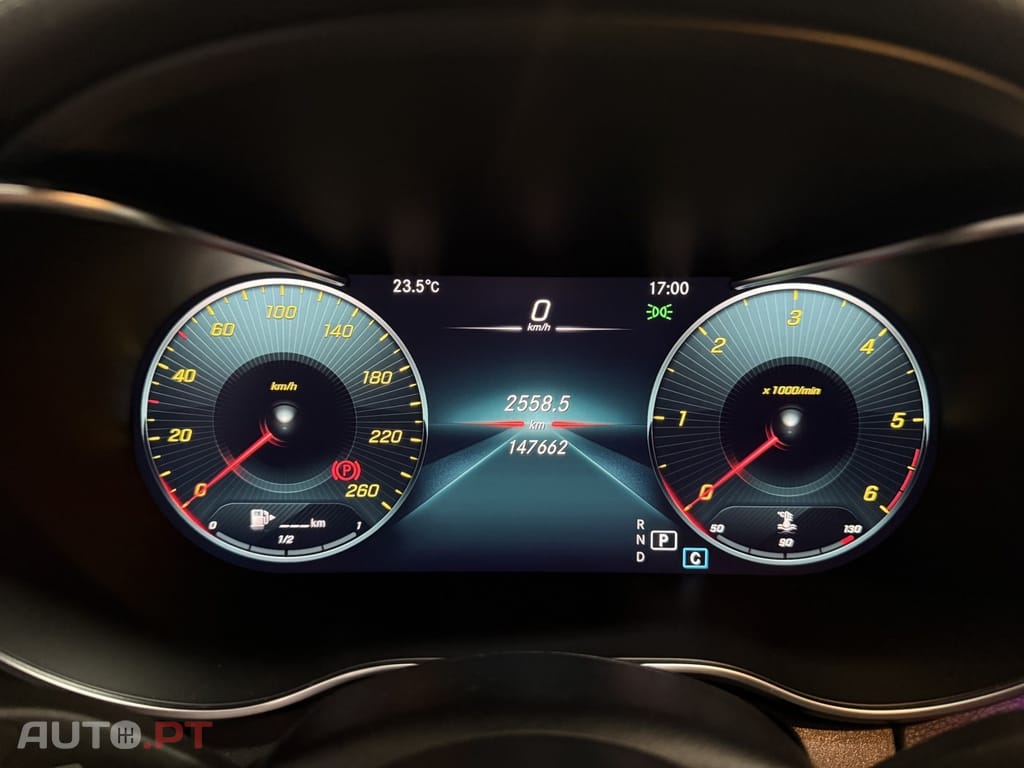 Mercedes-Benz C 220 d Station 9G-TRONIC AMG Line