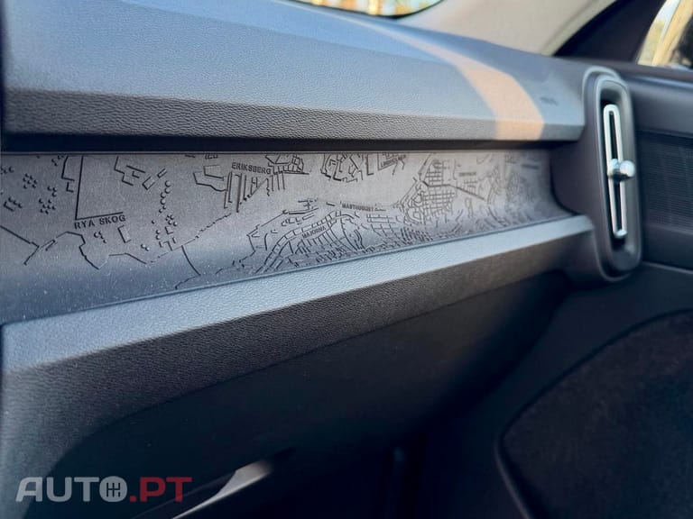 Volvo XC40 1.5 T4 PHEV Essential