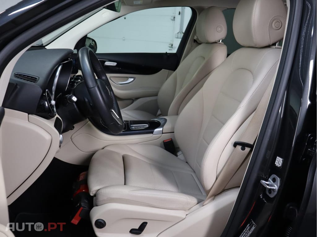 Mercedes-Benz GLC 200 300 de 4MATIC