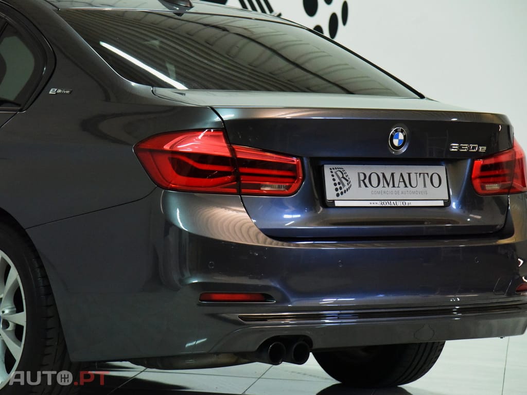 BMW 330 e iPerfomance Line Sport