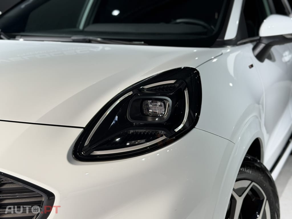 Ford Puma 1.0 EcoBoost MHEV ST-Line