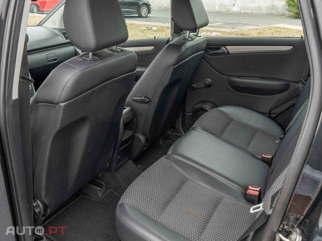 Mercedes-Benz A 180 CDI Autotronic Avantgarde