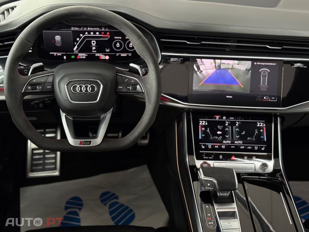 Audi RSQ8 4.0 TFSi quattro Matrix