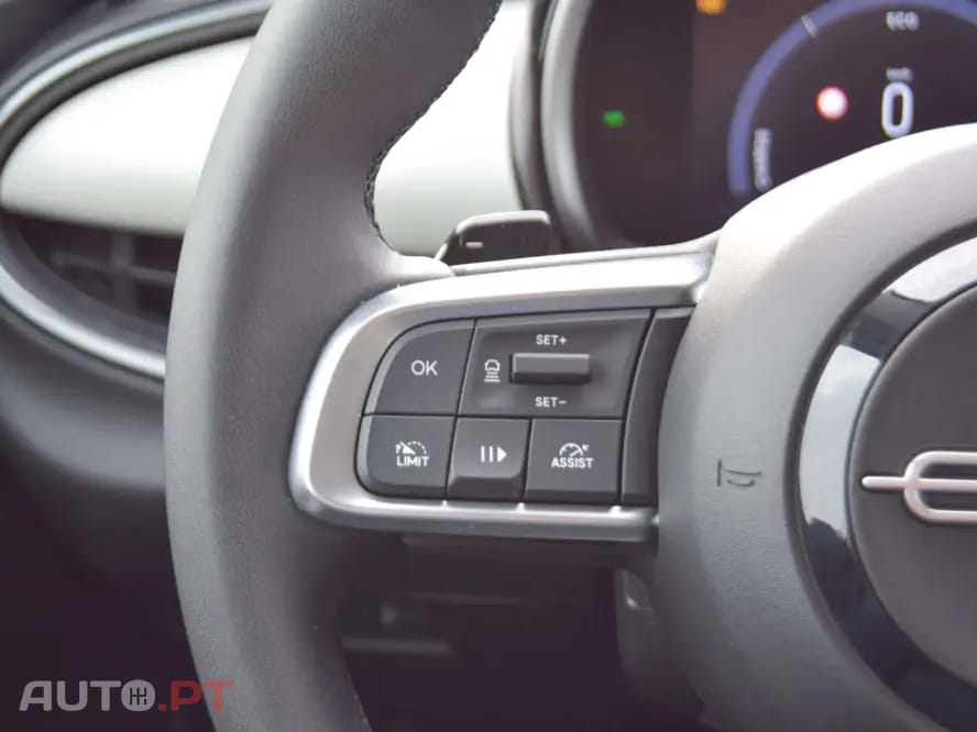 Fiat 600 1.2 Hybrid La Prima