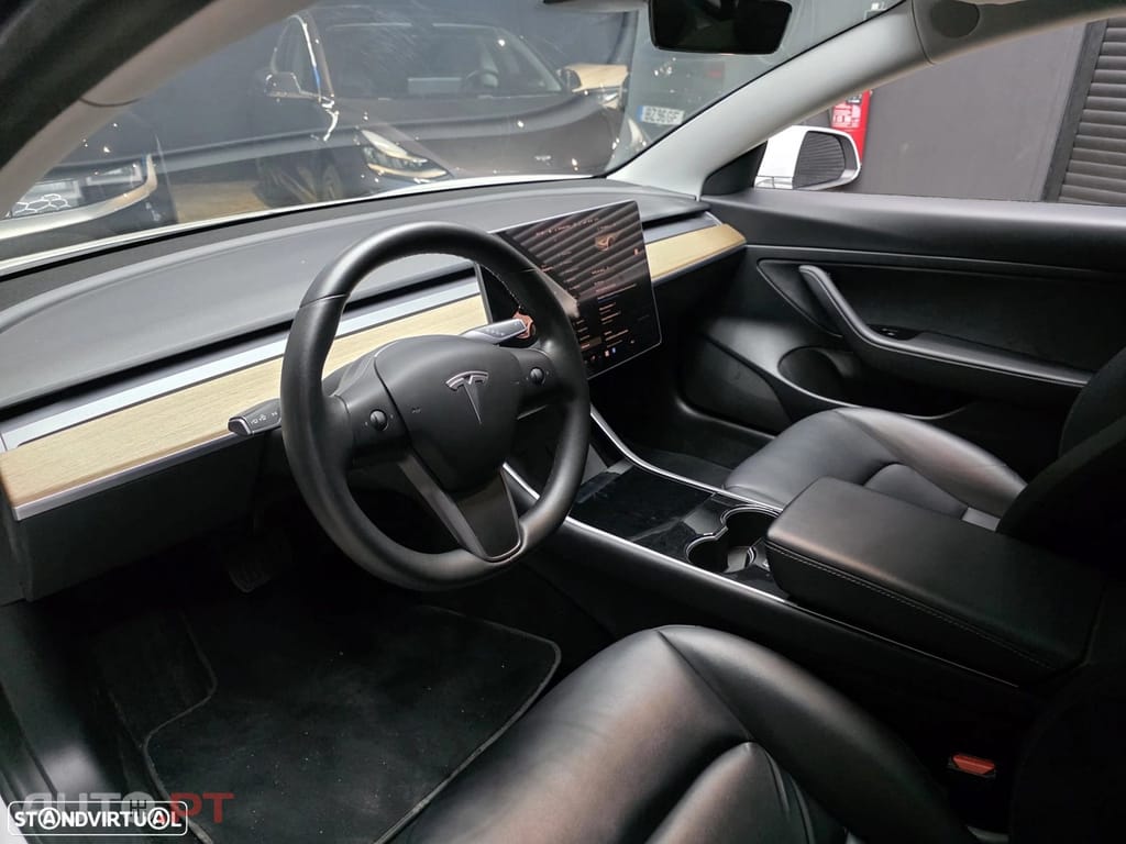 Tesla Model 3 Long Range AWD Dual Motor