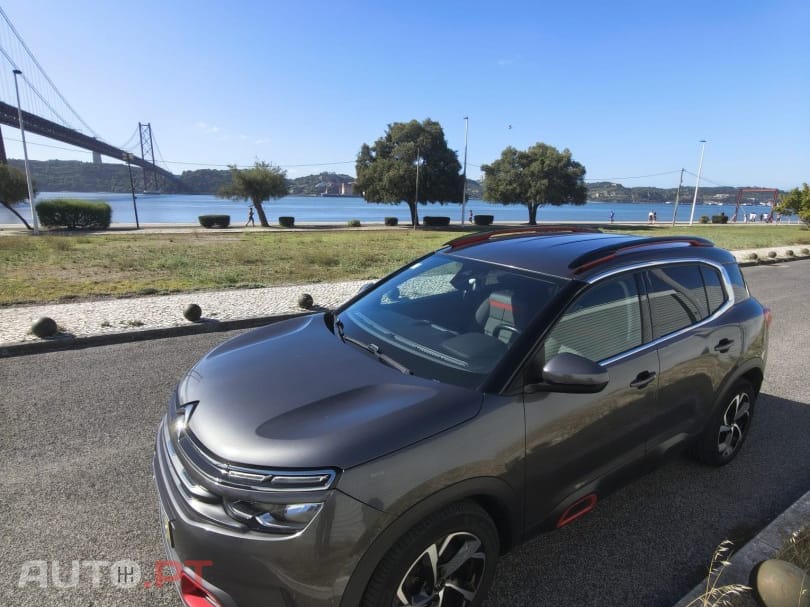 Citroën C5 Aircross 1.2 PureTech Shine — fotografia 10