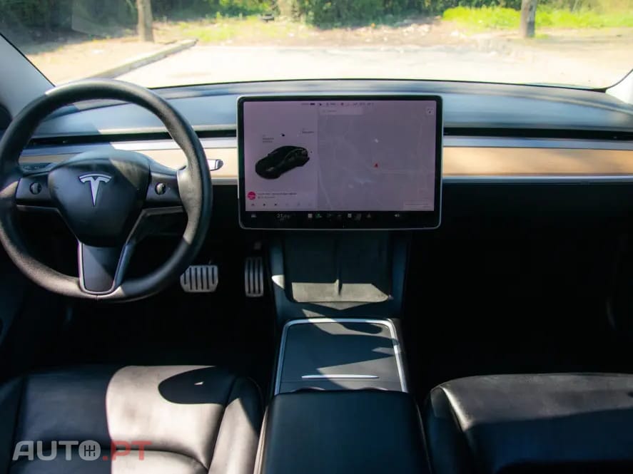 Tesla Model 3 Long Range AWD Dual Motor Performance