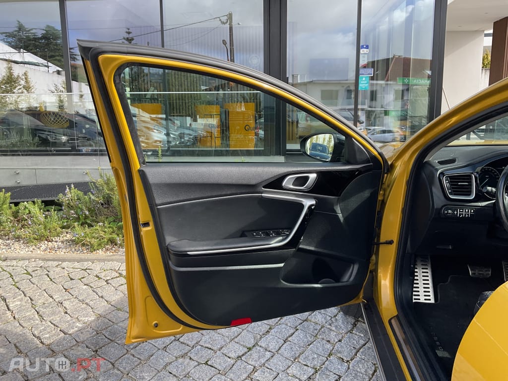 Kia Xceed 1.6 GDi PHEV Drive