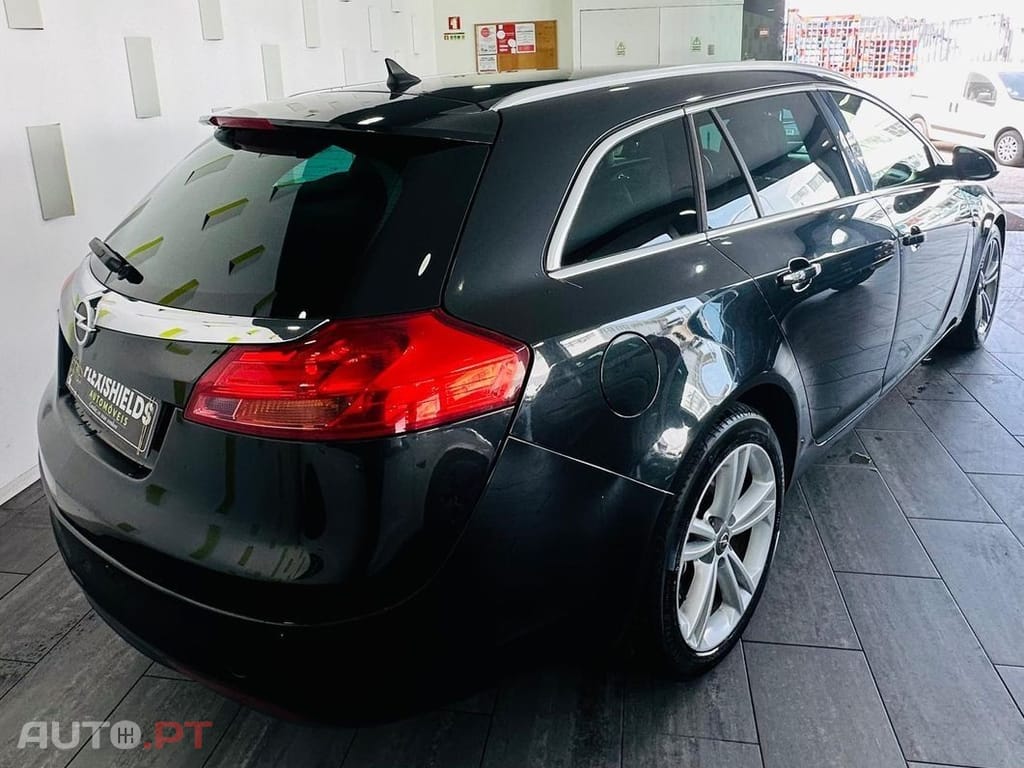 Opel Insignia 2.0 CDTI Auto Business Edition
