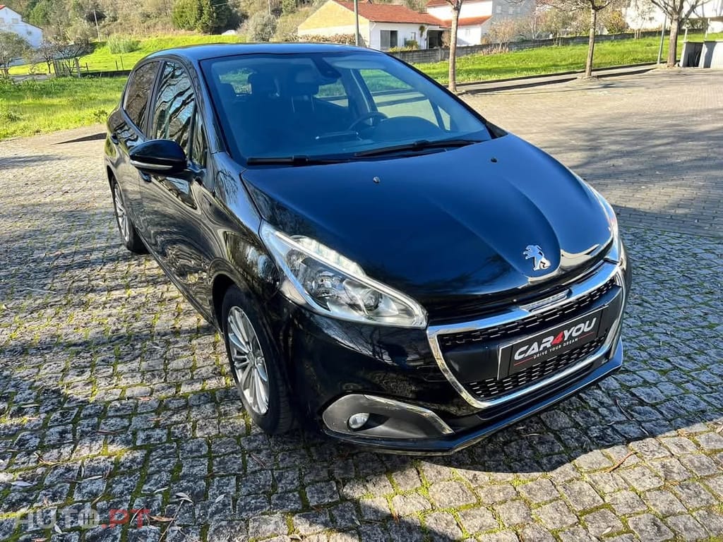 Peugeot 208 1.5 BlueHDi Allure