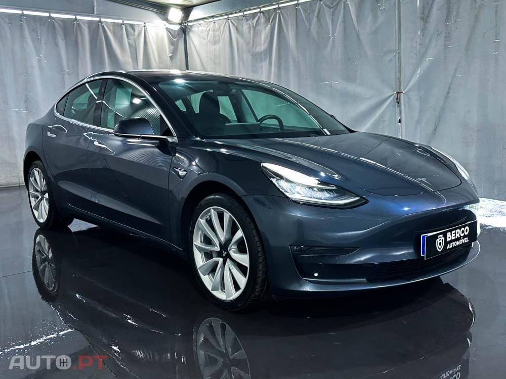 Tesla Model 3 Long-Range Dual Motor AWD