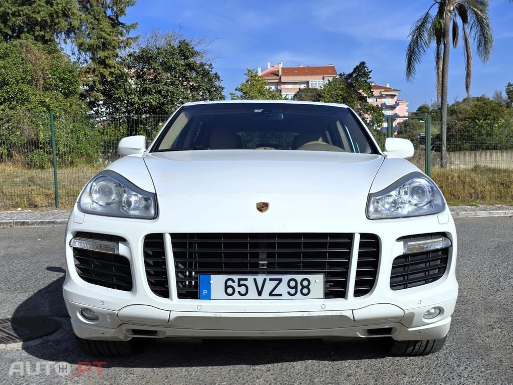 Porsche Cayenne GTS