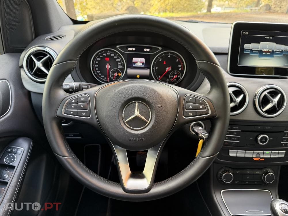 Mercedes-Benz B 180 d Urban Aut.