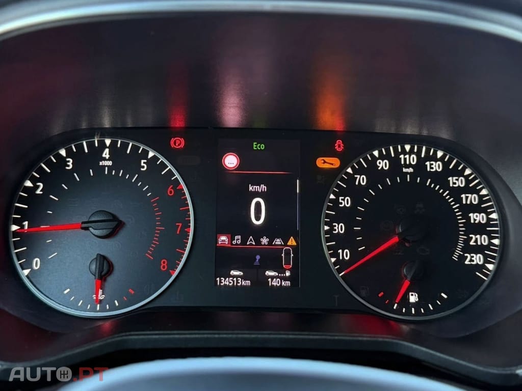 Renault Clio TCe 100 BUSINESS EDITION