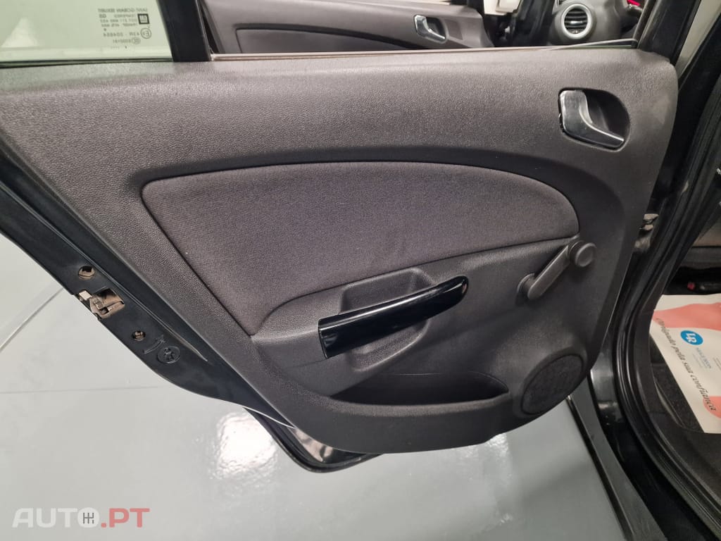 Opel Corsa ND