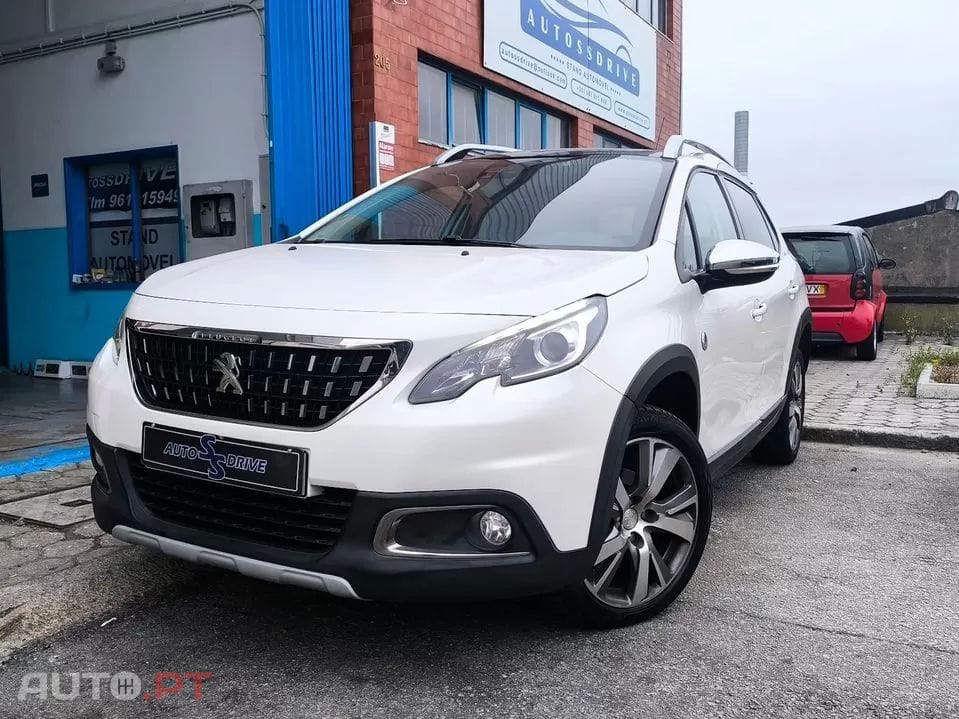 Peugeot 2008 1.2 PureTech Crossway EAT6