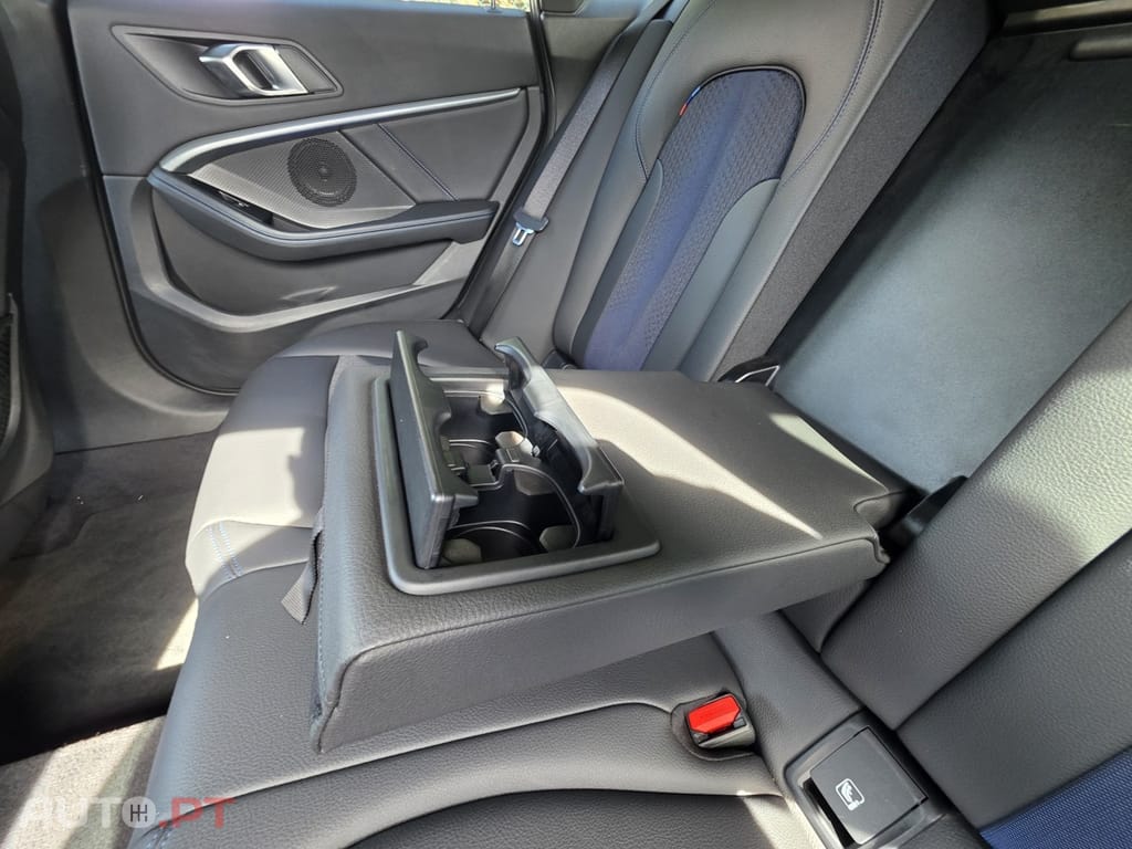 BMW 216 d Pack Desportivo M