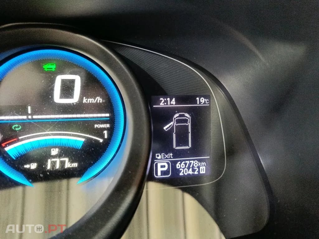 Nissan NV200 4p Professional