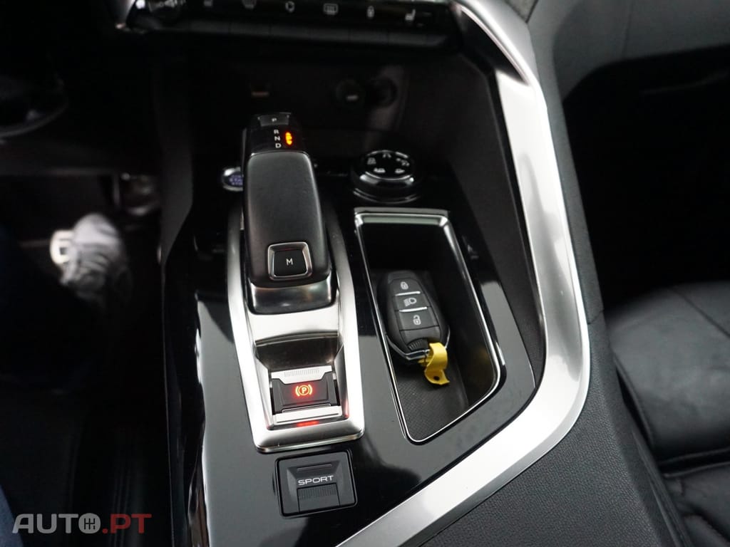 Peugeot 3008 1.5 BlueHDi GT Line EAT8