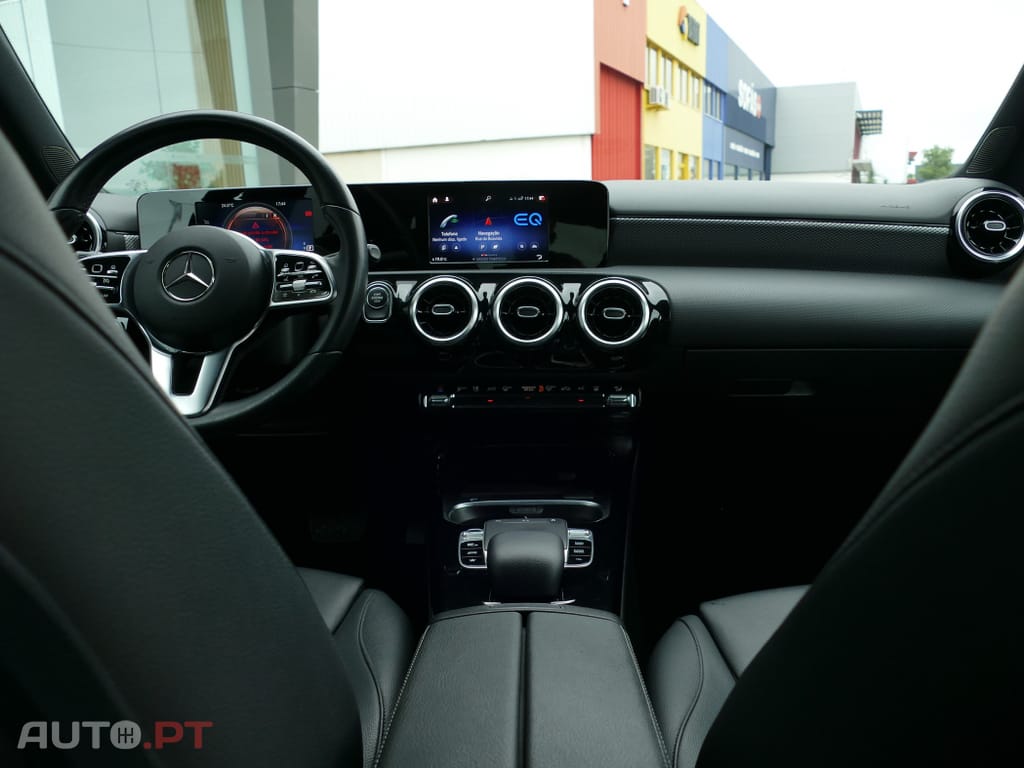 Mercedes-Benz A 250 e Progressive