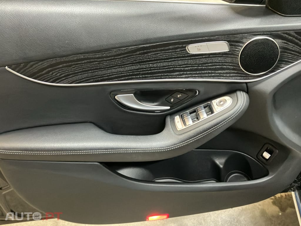 Mercedes-Benz C 300 de Avantgarde